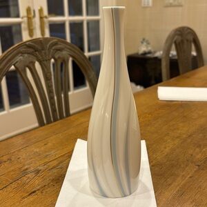Royal‎ Doulton Impressions by Gerald Gulotta Willow Wind Bud Vase 1982